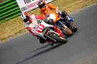 Vintage-motorcycle-club;eventdigitalimages;mallory-park;mallory-park-trackday-photographs;no-limits-trackdays;peter-wileman-photography;trackday-digital-images;trackday-photos;vmcc-festival-1000-bikes-photographs